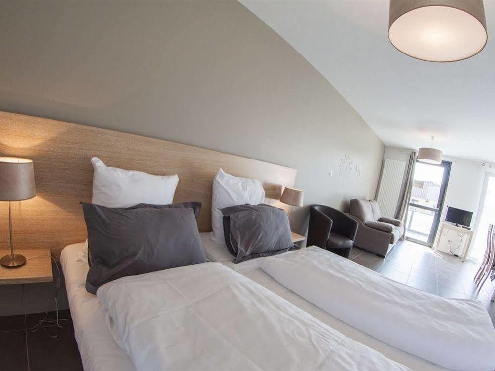 Maison D'Hotes Sainte Hune Appartements Юнавир Экстерьер фото